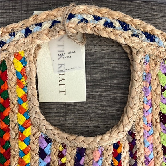 Beautiful!!! Antik Kraft Colorful Woven Tote!! ♥️💛💜 - Picture 7 of 15